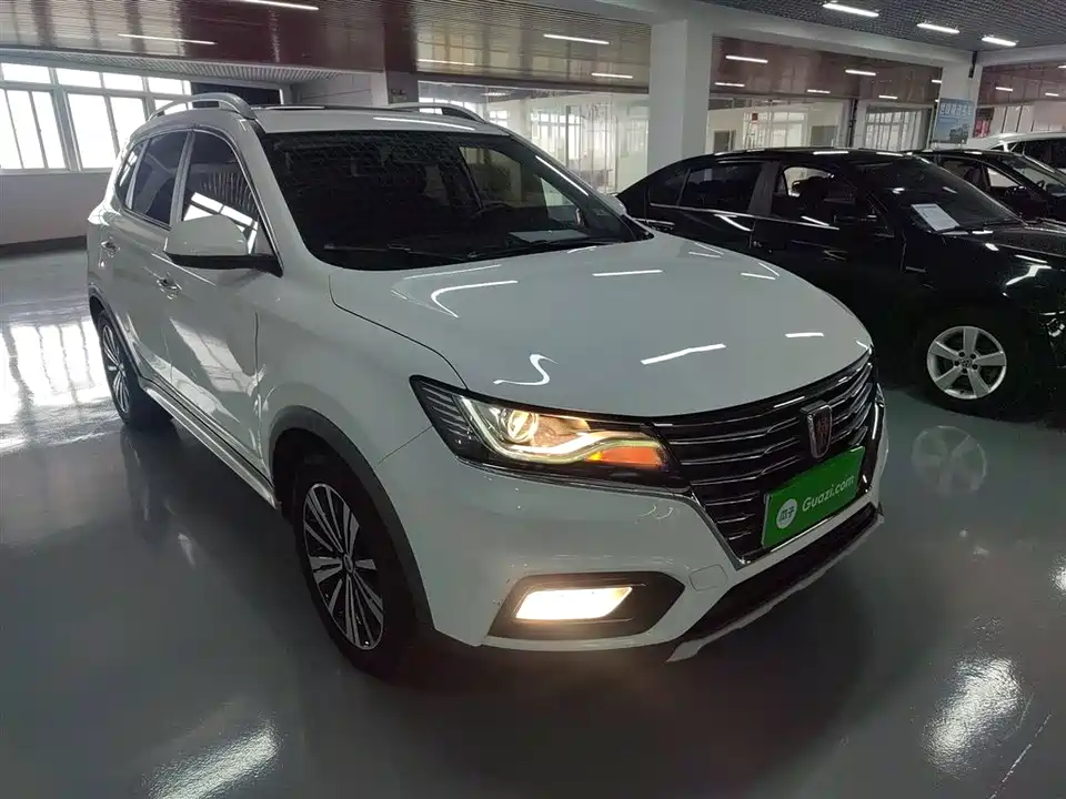 Roewe RX5