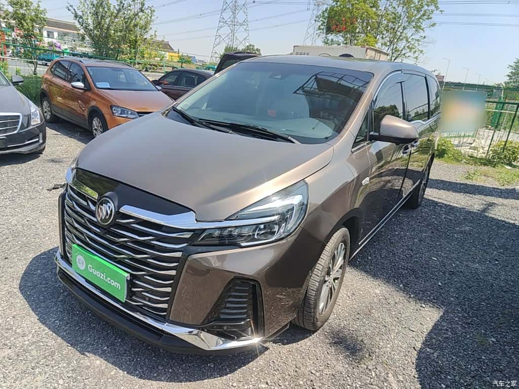 Buick GL8, 2021 1