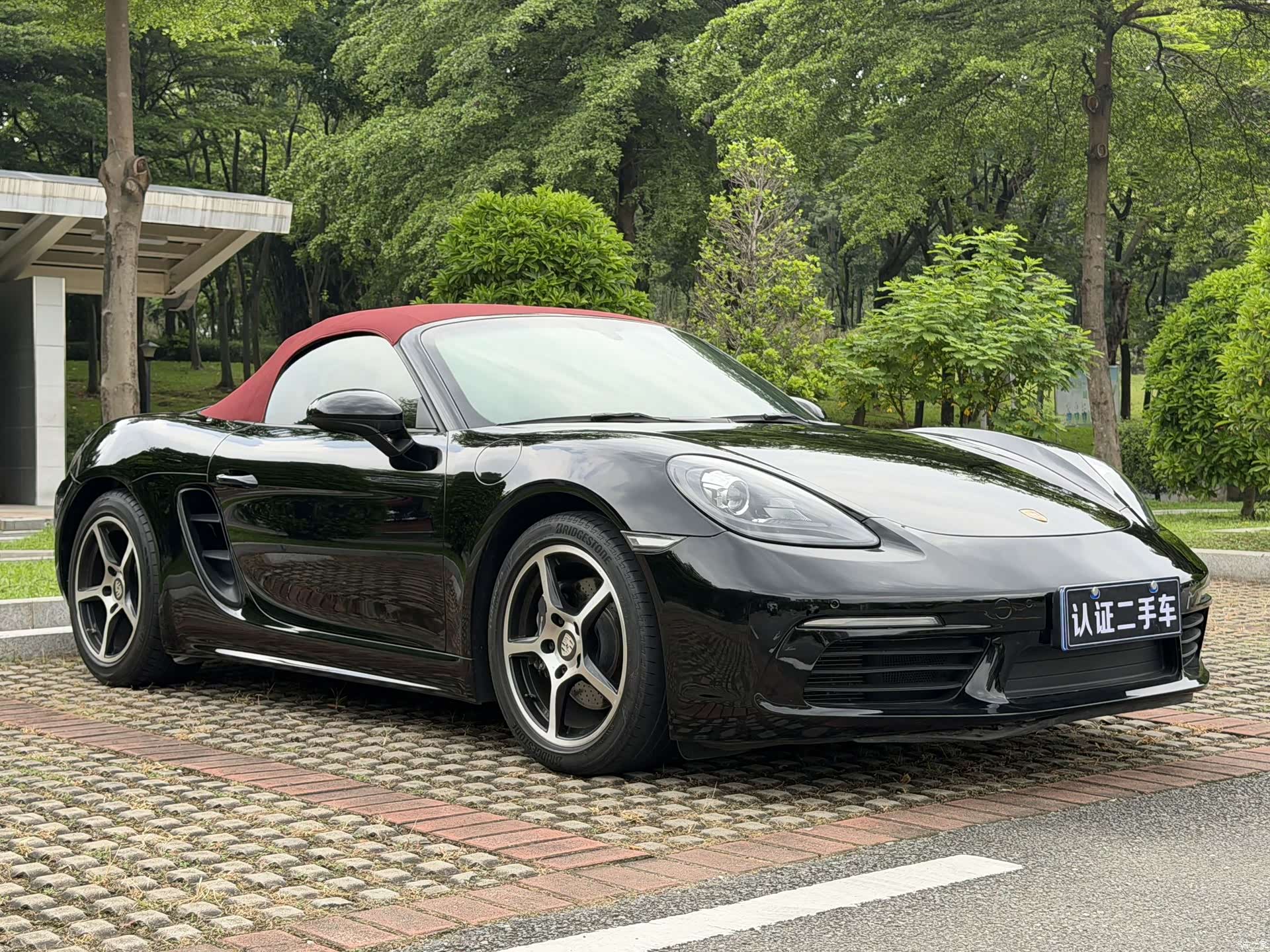 Porsche Boxster, 2020 3