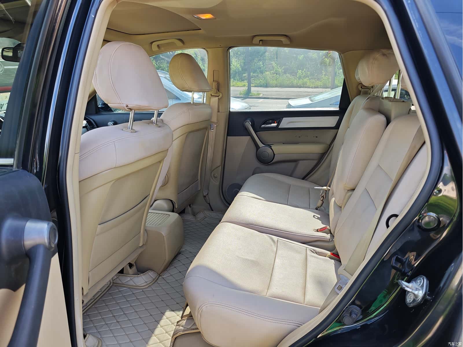 Honda CR-V, 2010 6