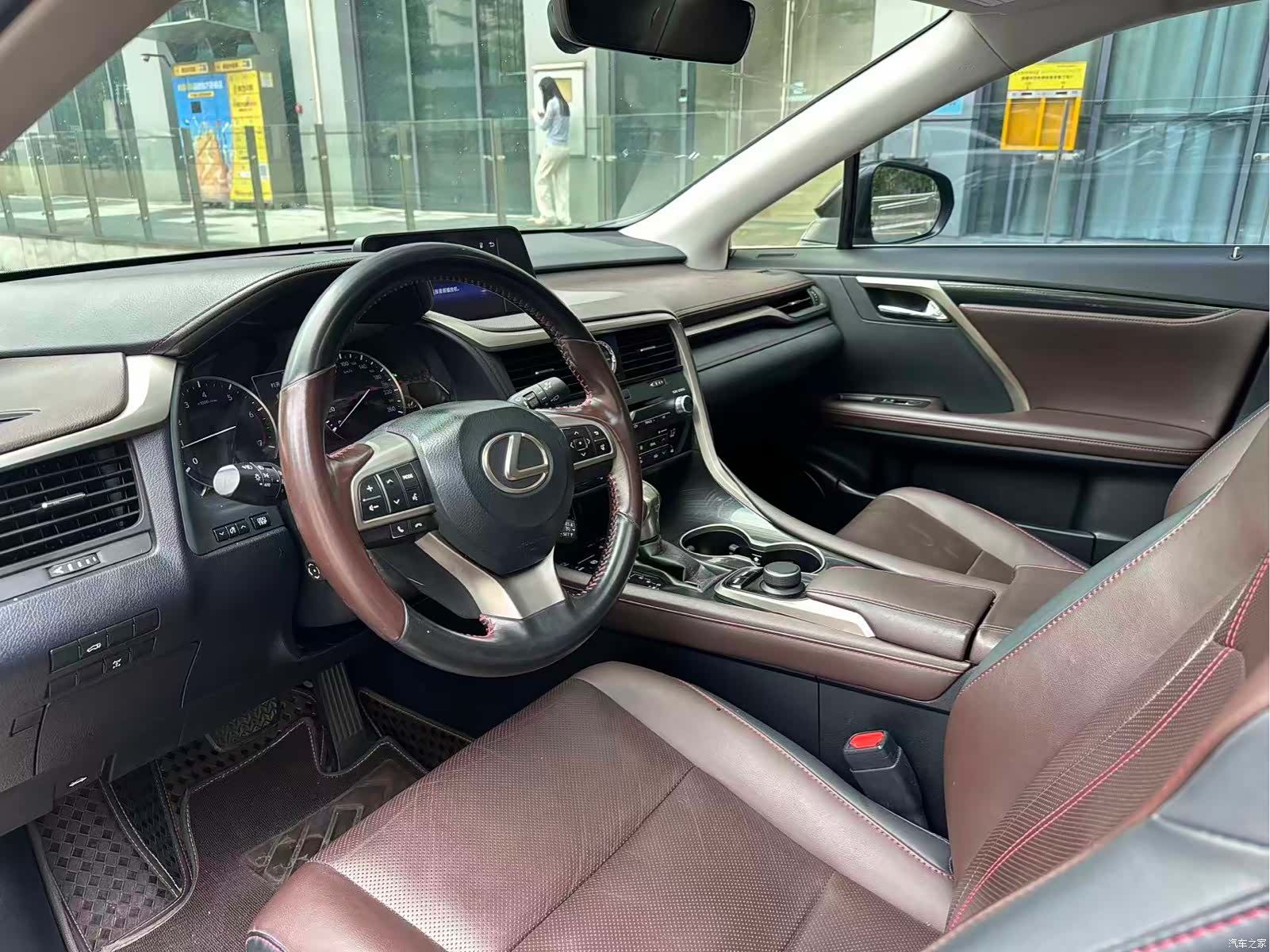 Lexus RX, 2019 7
