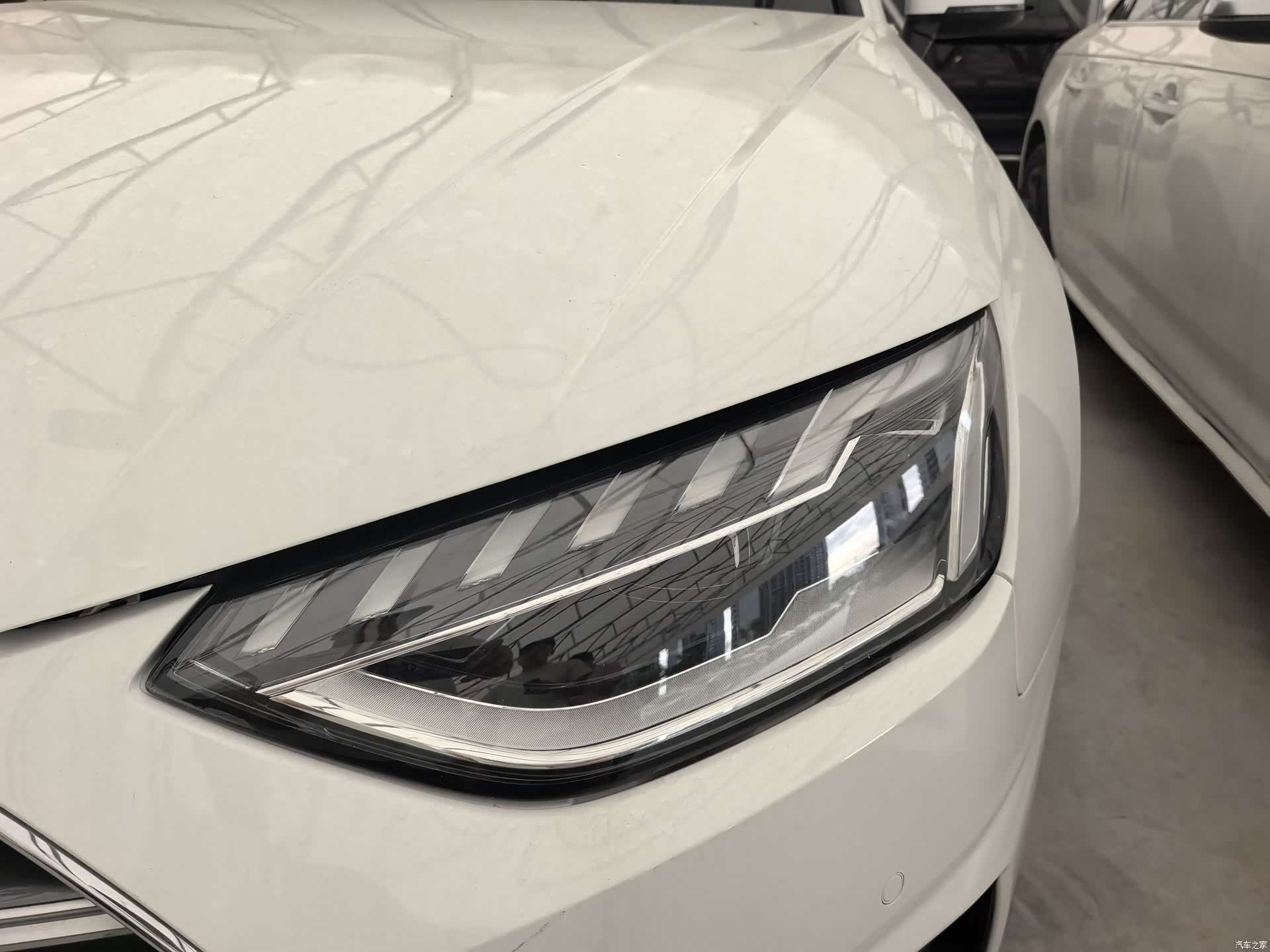 Audi A4L, 2021 3
