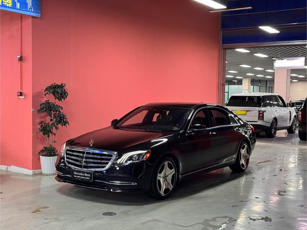 Mercedes-Benz S-Class