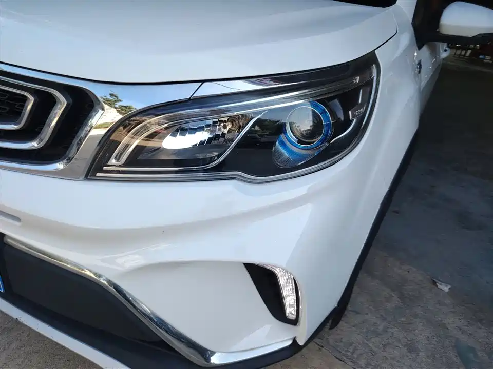 Geely Vision X3