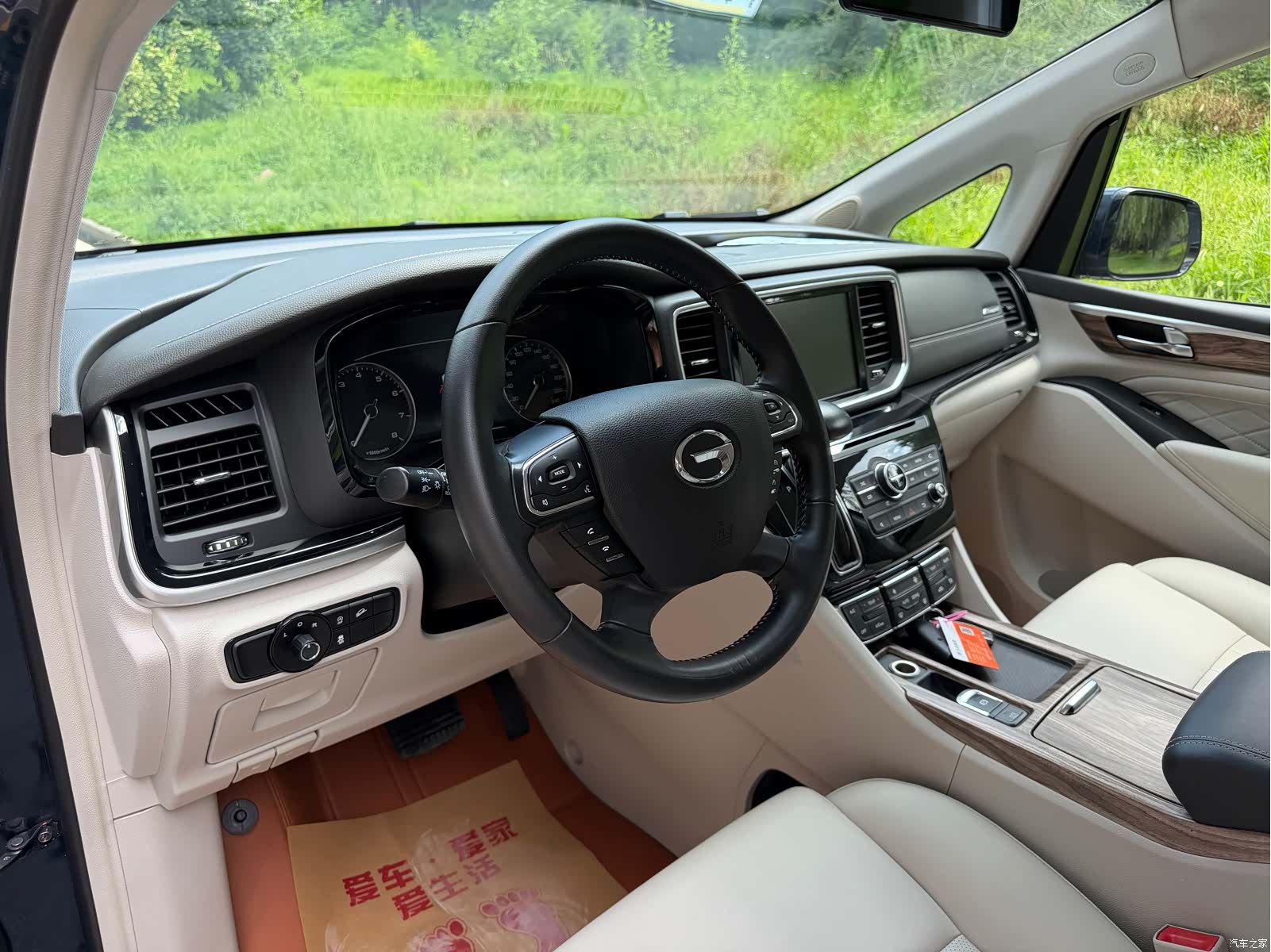 Trumpchi M8, 2018 12