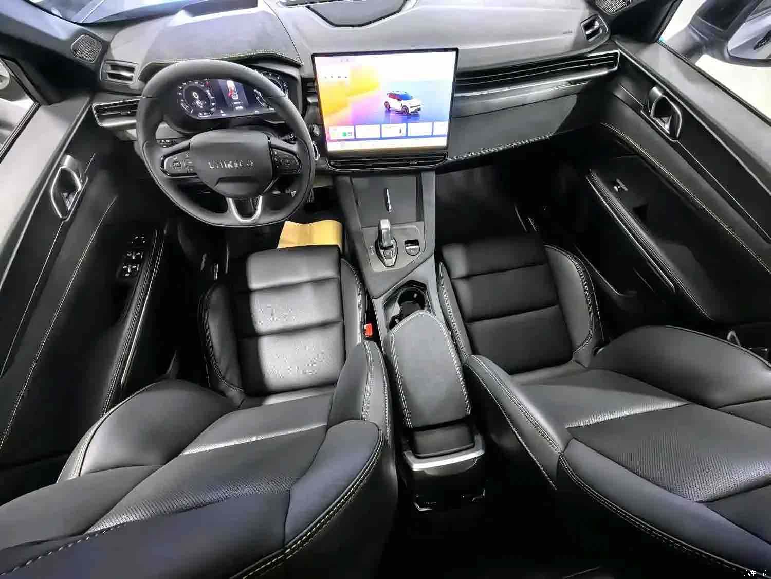 Lynk & Co 01, 2025 7
