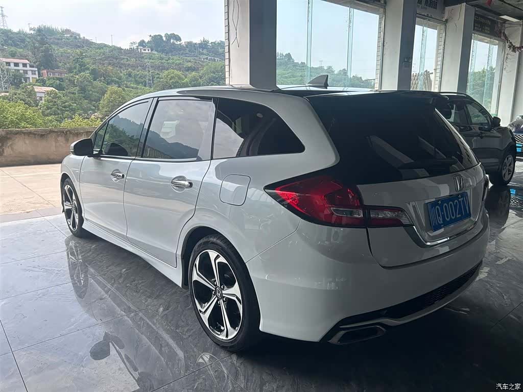 Honda Jade, 2017 4