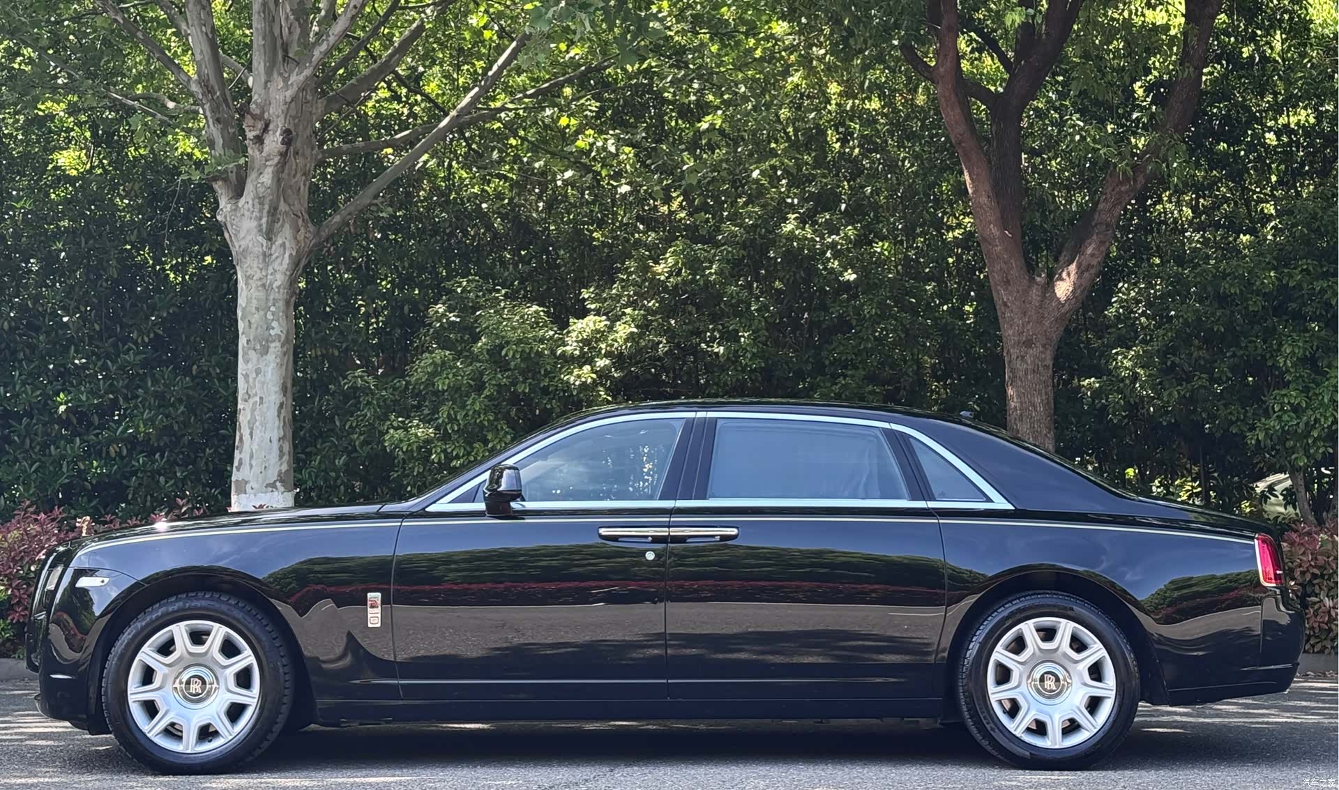 Rolls-Royce Ghost, 2012 3