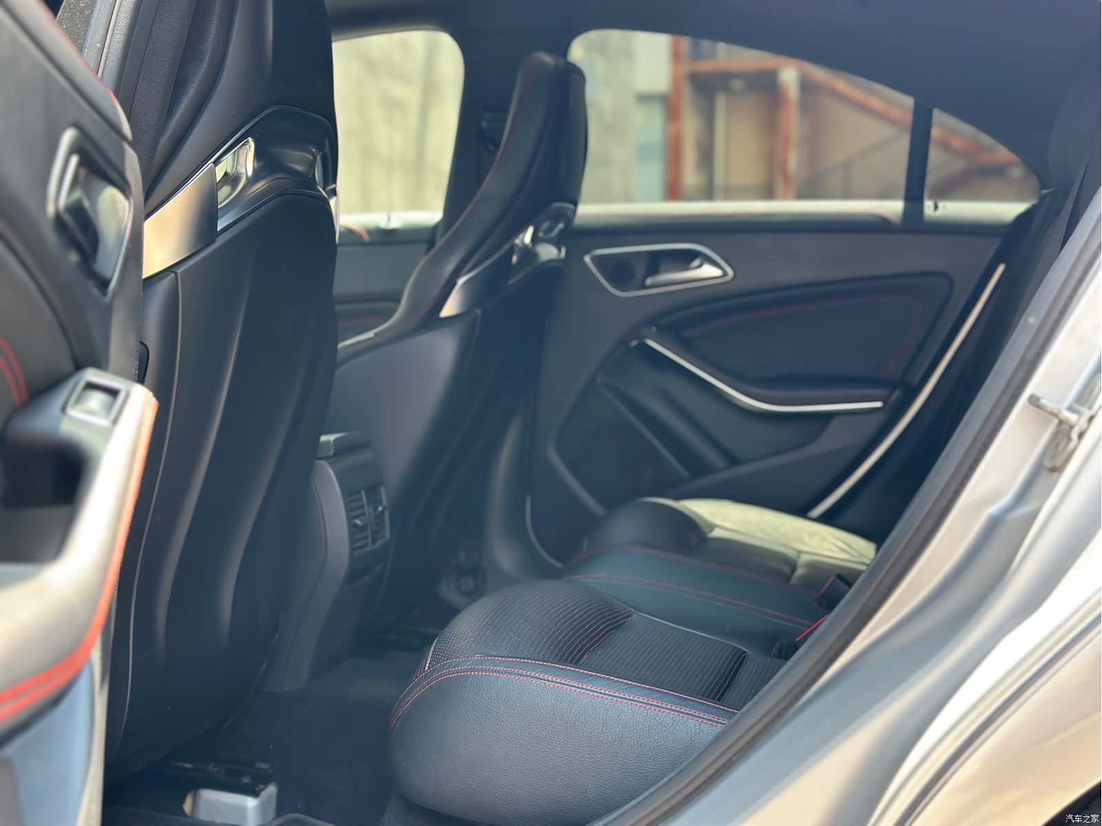 Mercedes-Benz CLA, 2015 14