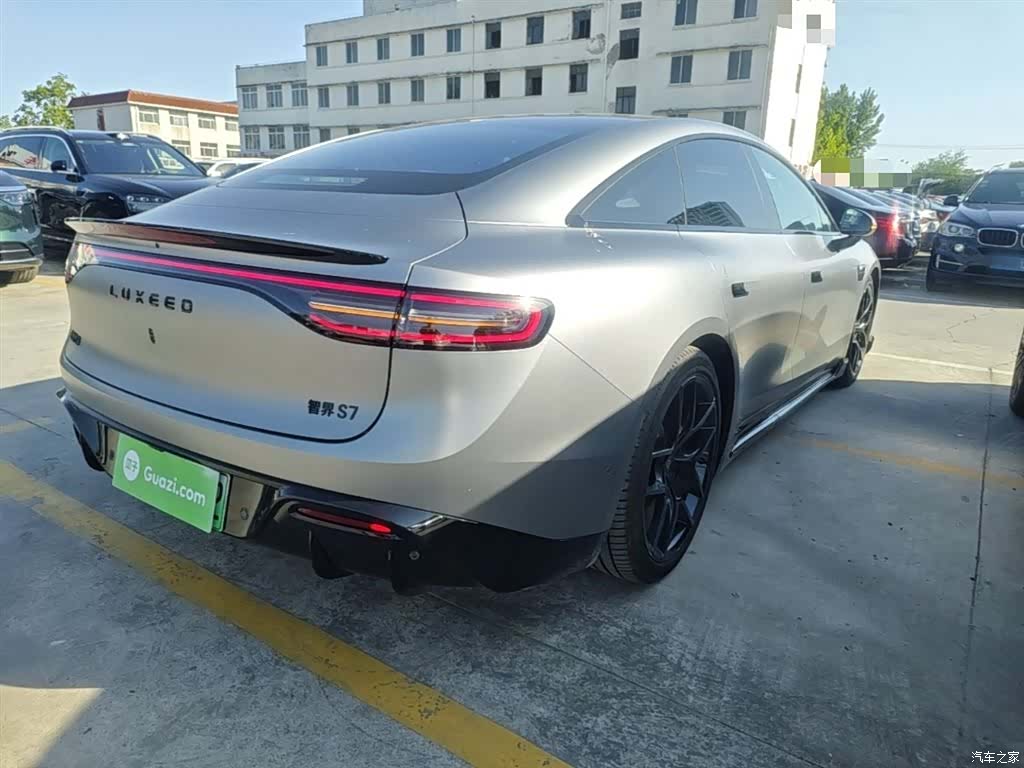 Luxeed S7, 2025 7
