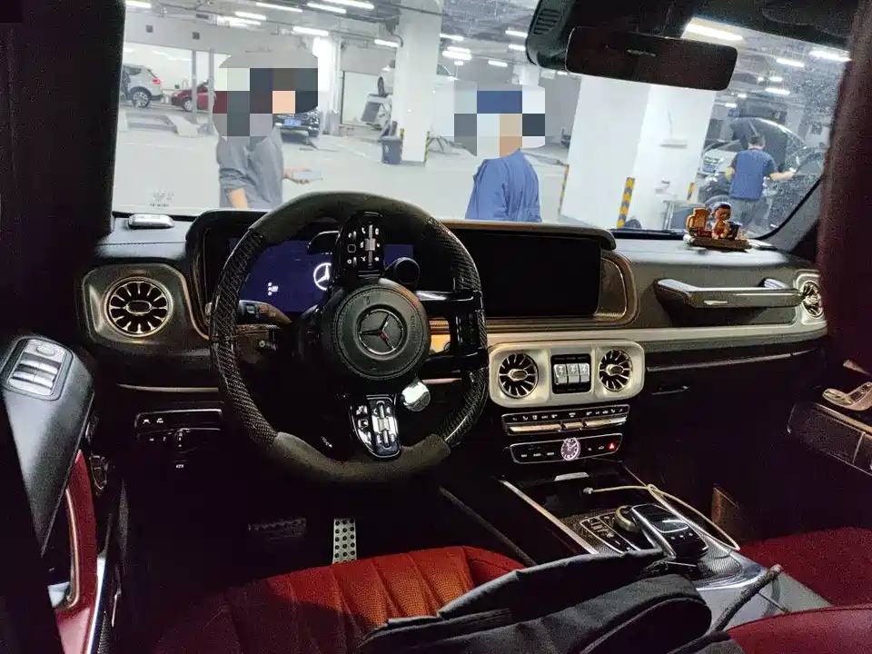 Mercedes-Benz G-class