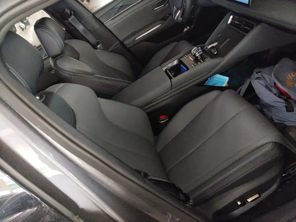 BYD Qin L