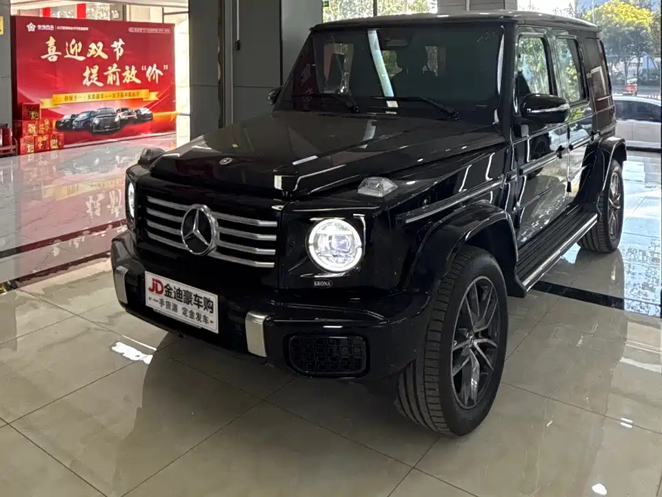 Mercedes-Benz G-class