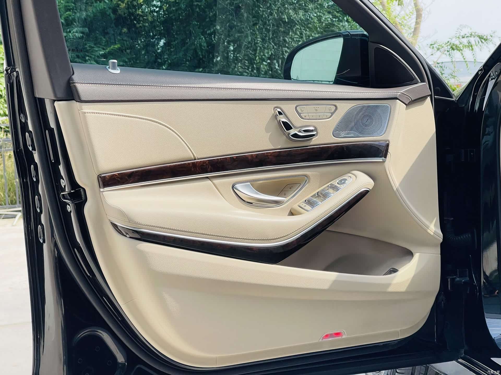 Mercedes-Benz S-Class, 2020 12