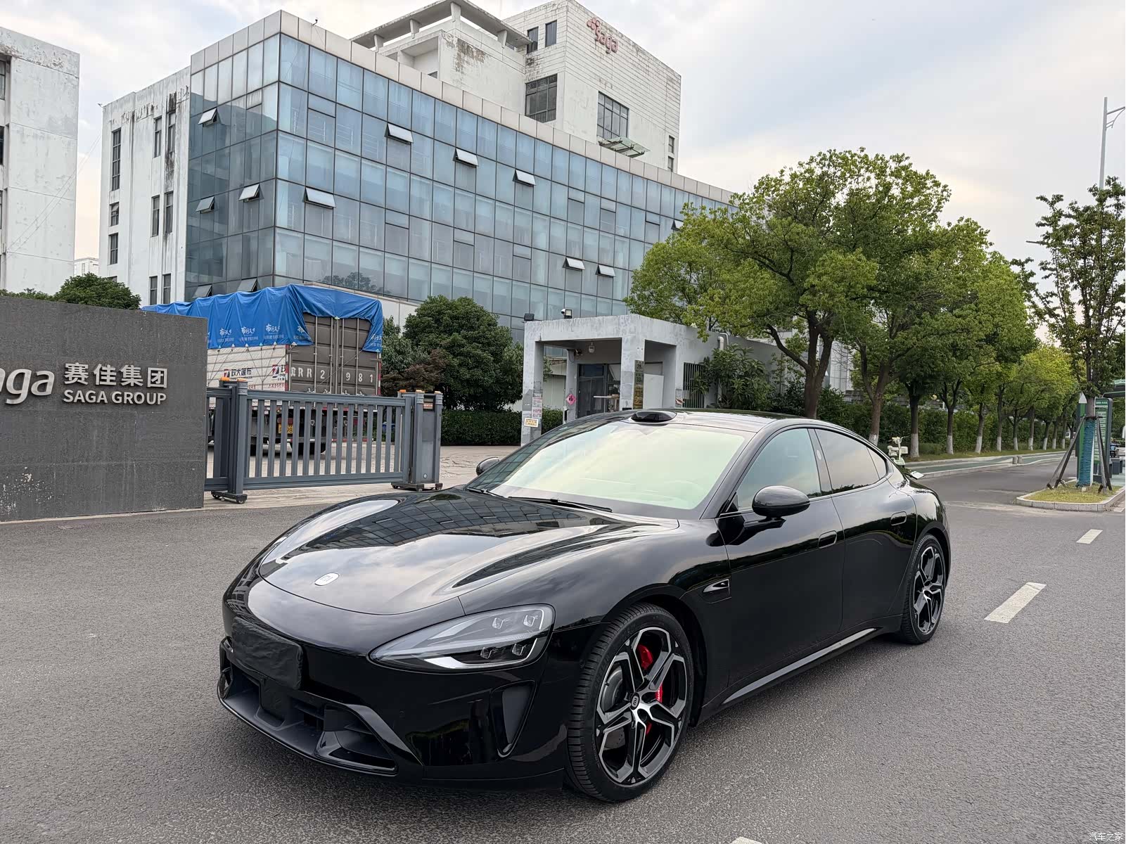Xiaomi SU7