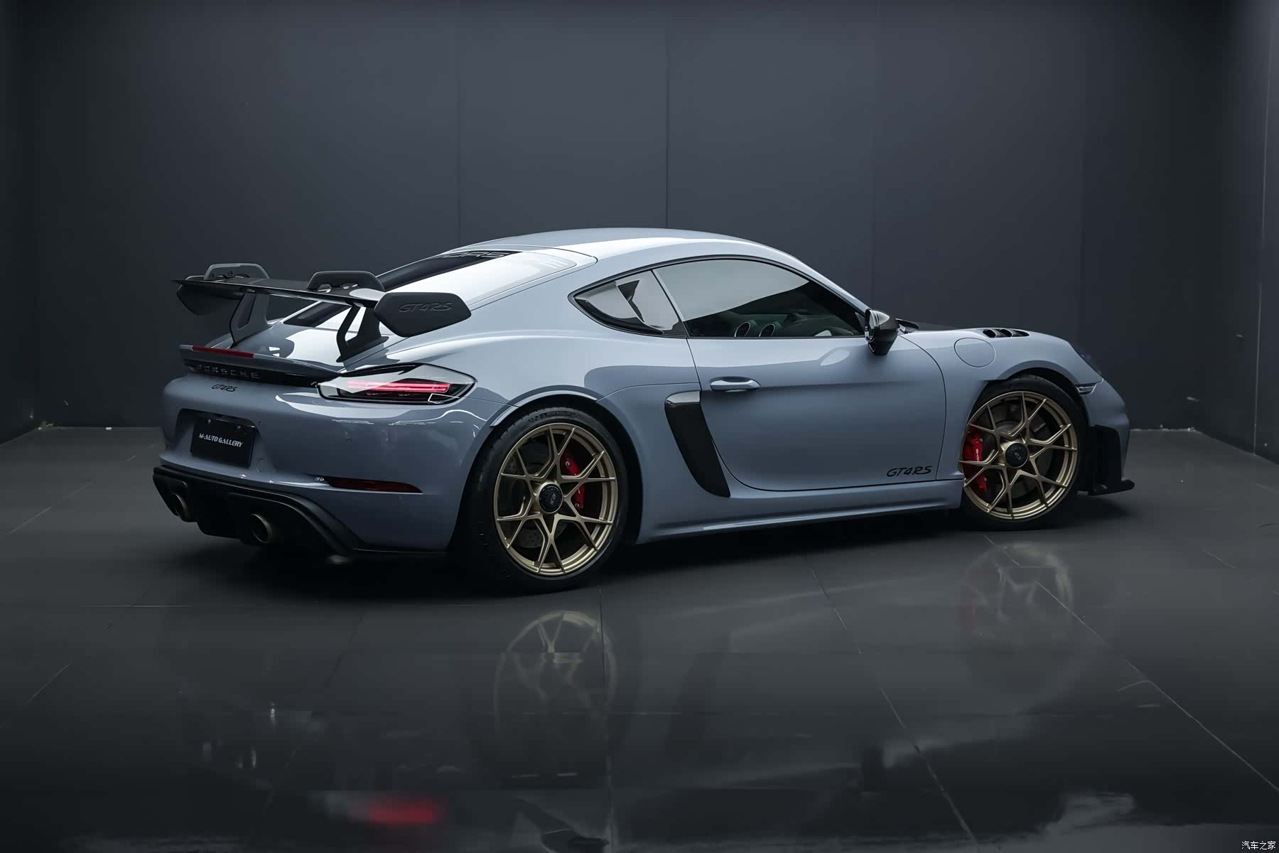Porsche Cayman, 2023 все фото