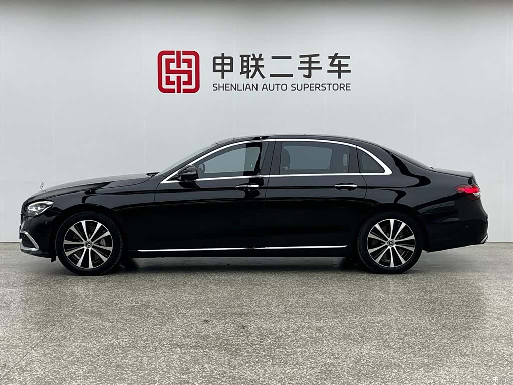 Mercedes-Benz E-Class, 2023 2