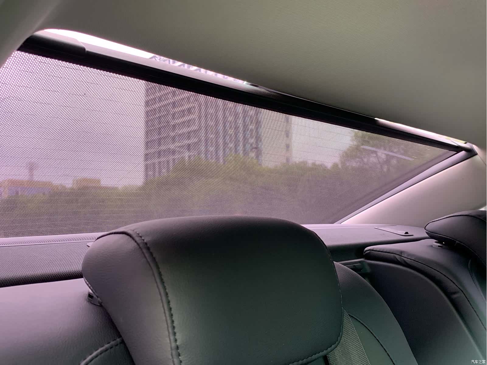 Audi A6L, 2014 27