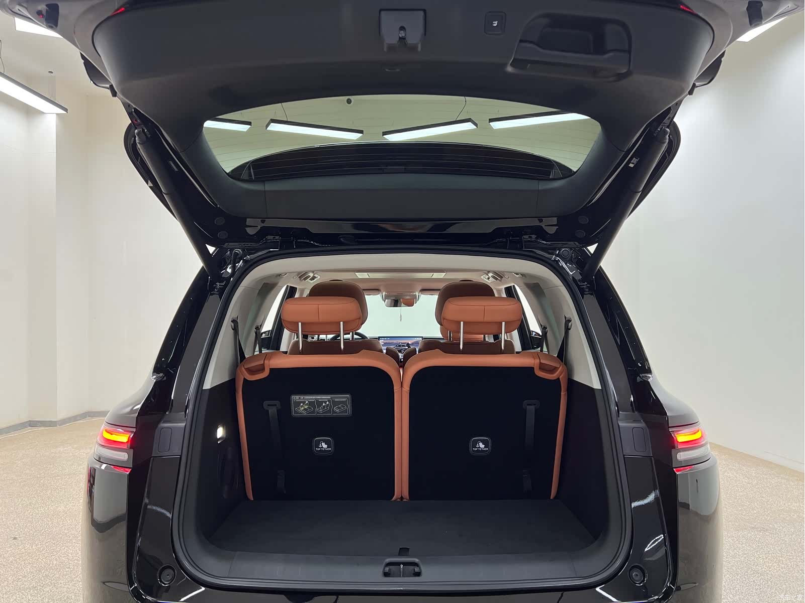 Leapmotor C16, 2025 32