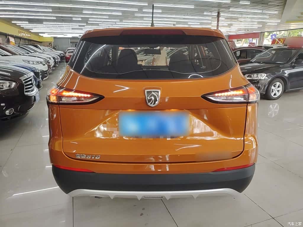 Wuling 510, 2020 6