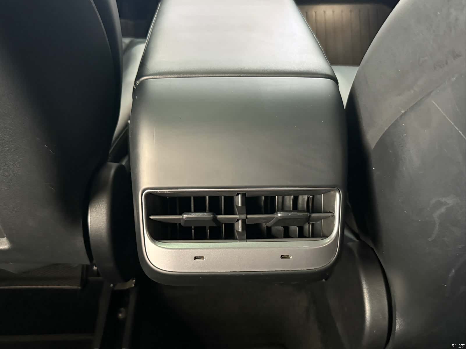 Tesla Model Y, 2022 9