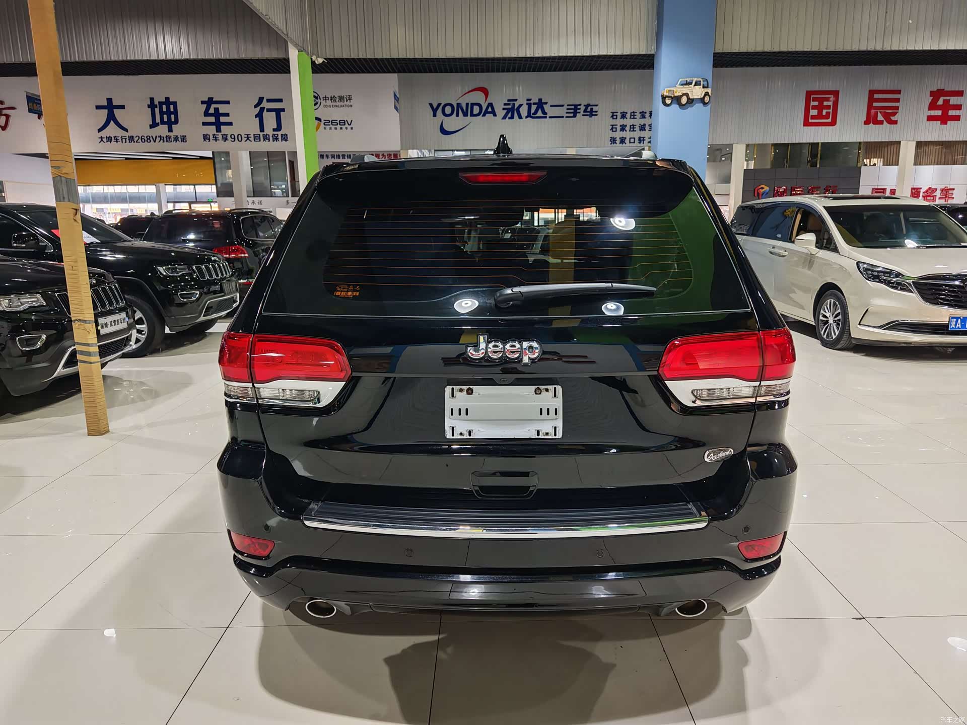 Jeep Grand Cherokee, 2017 12