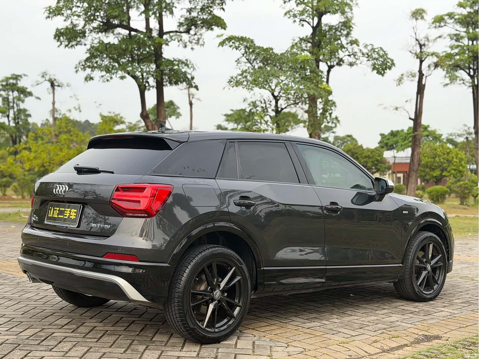 Audi Q2L, 2019 18