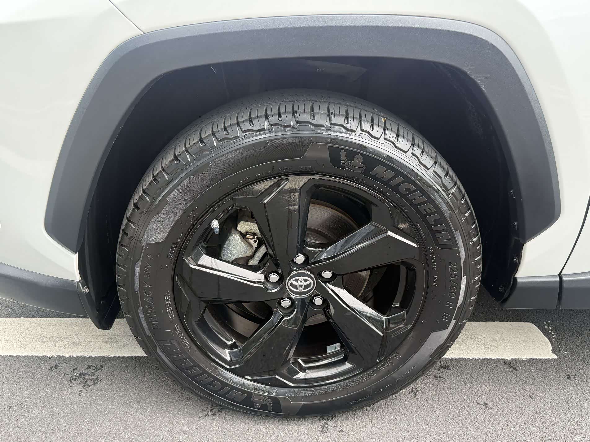 Toyota RAV4, 2022 8