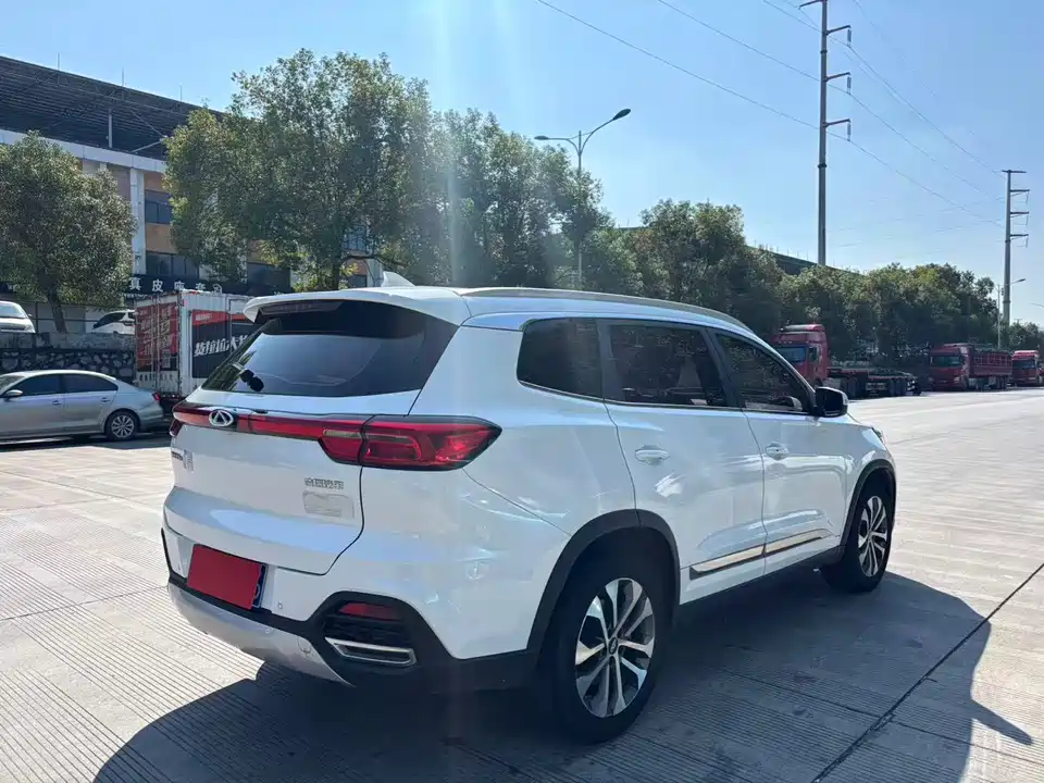 Chery Tiggo 8