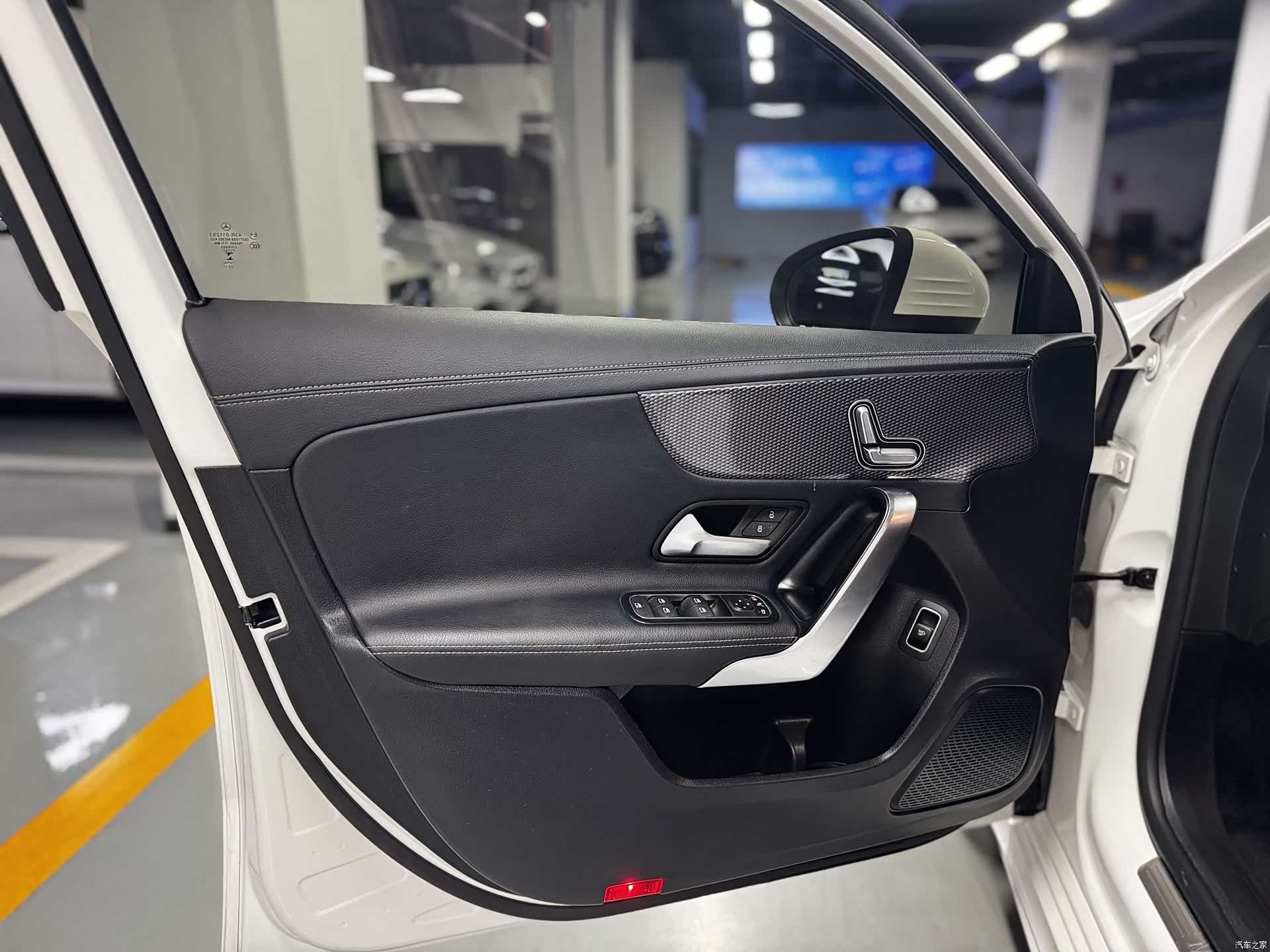 Mercedes-Benz A-Class, 2023 10