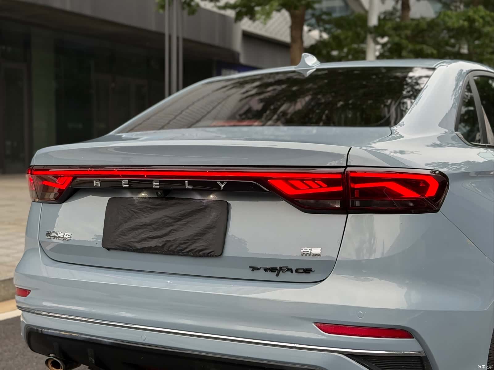 Geely Emgrand, 2023 8