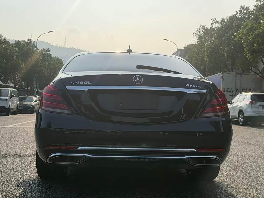 Mercedes-Benz S-Class 2017, фото 12