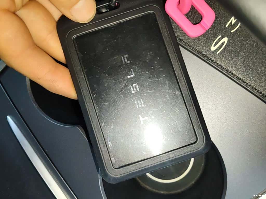 Tesla Model Y, 2023 9
