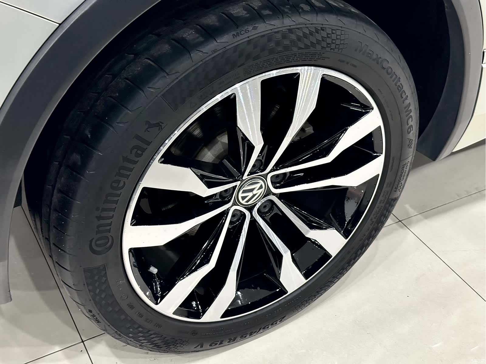 Volkswagen Tiguan L, 2019 28