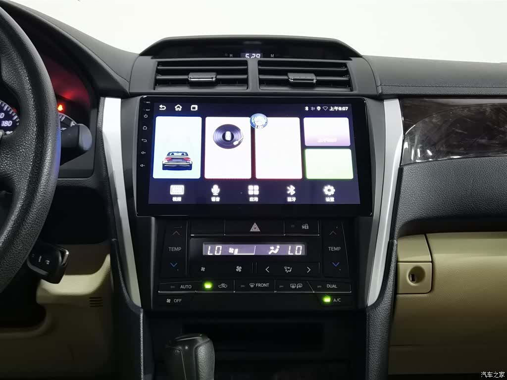 Toyota Camry, 2015 12