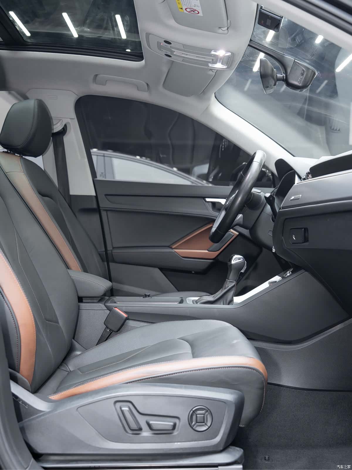 Audi Q3, 2022 18