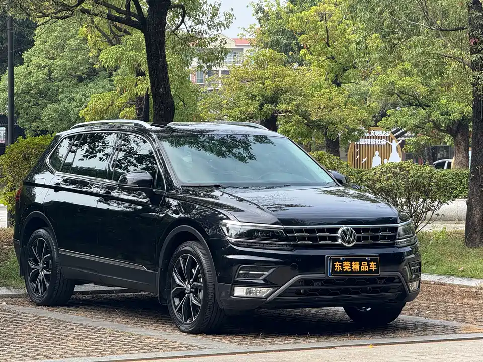 Volkswagen Tiguan L