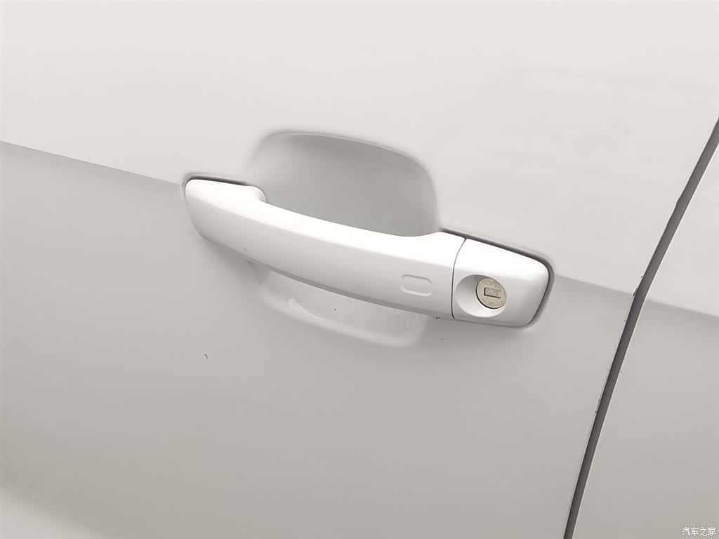 Audi Q2L, 2021 18