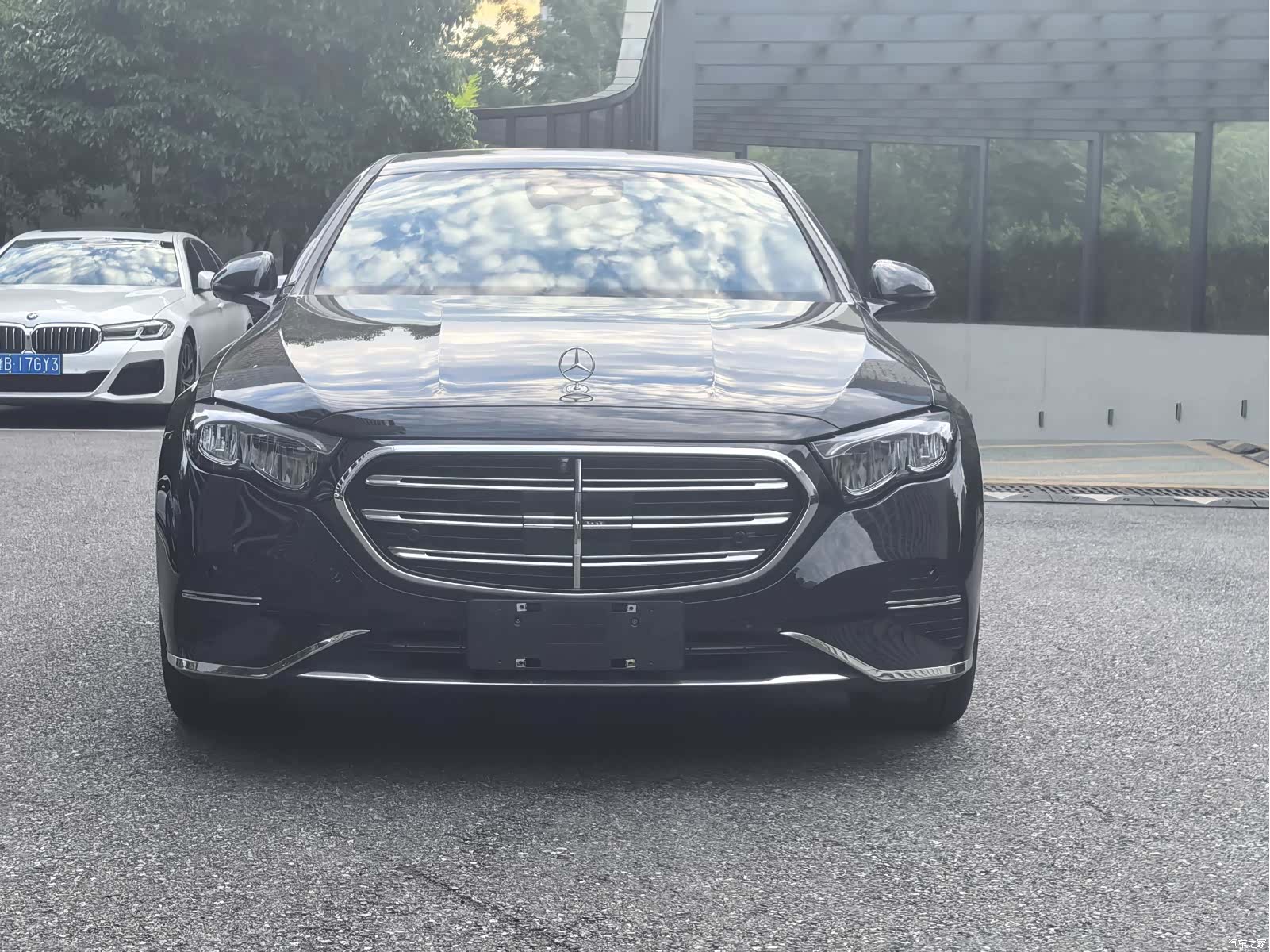 Mercedes-Benz E-Class, 2024 2