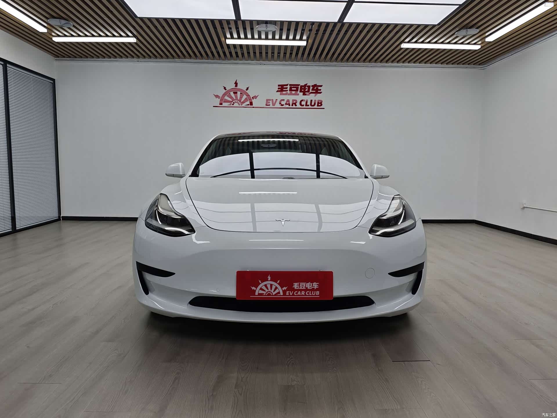 Tesla Model 3, 2020 3