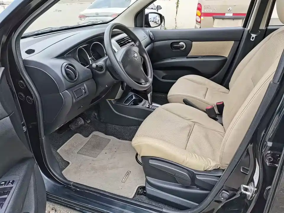 Nissan Liwei