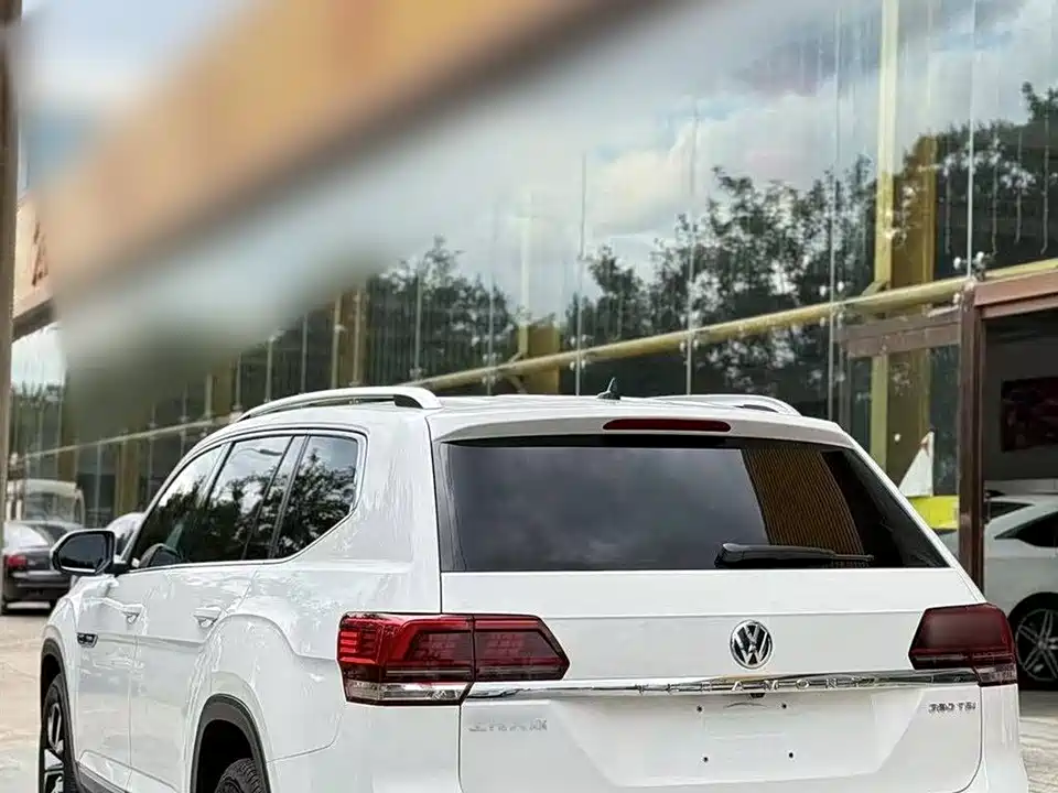 Volkswagen Tourang
