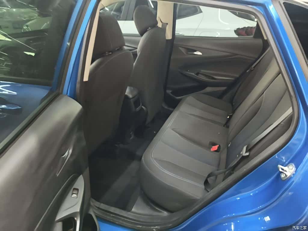 Buick Encore, 2020 14