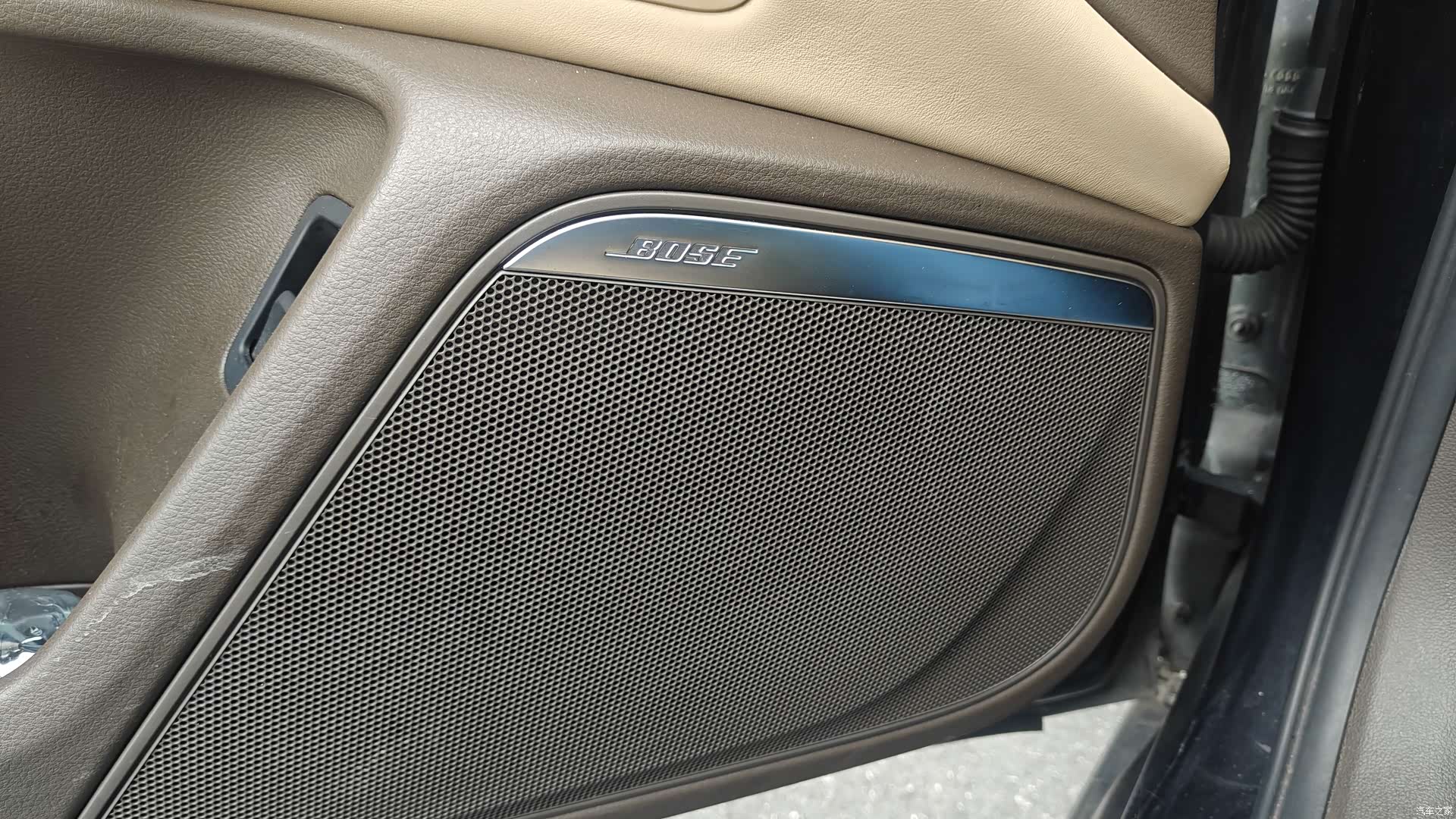 Audi A6L, 2013 7