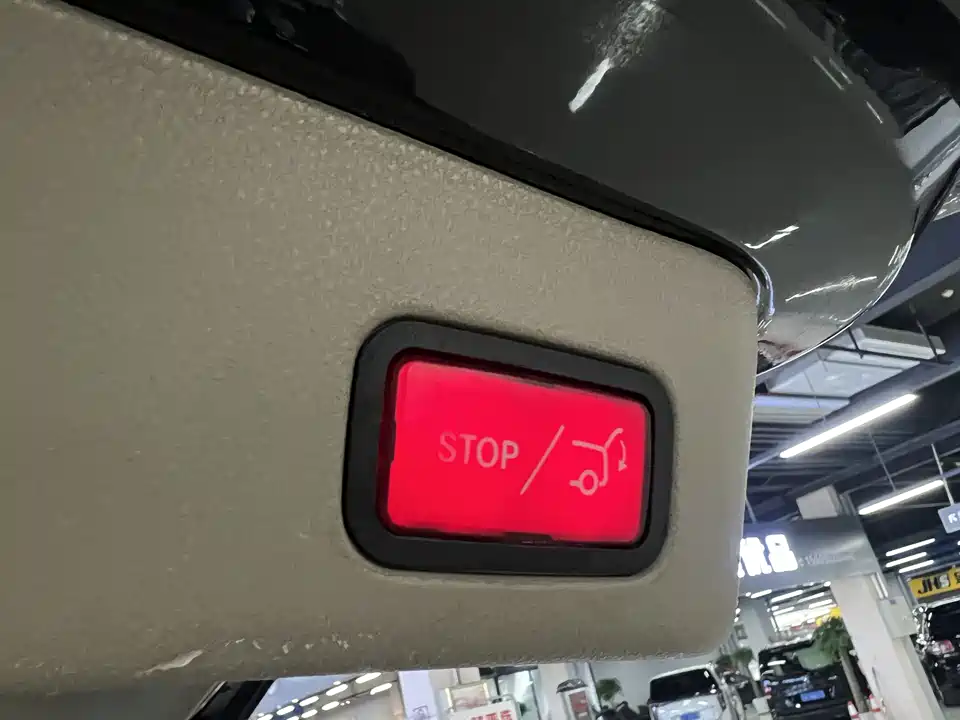 Mercedes-Benz M class