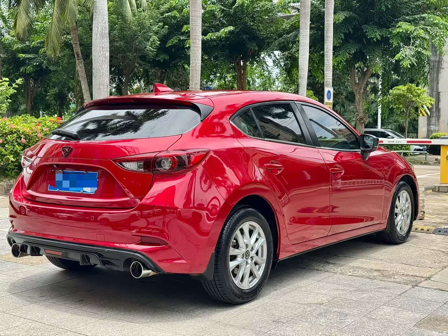 Mazda Mazda3, 2017 9