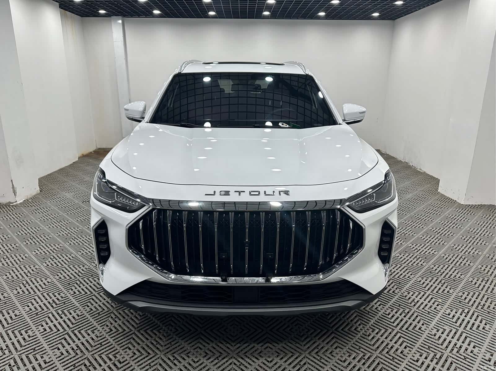 Jetour X70, 2023 2