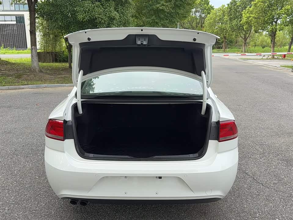 Volkswagen Lingdu