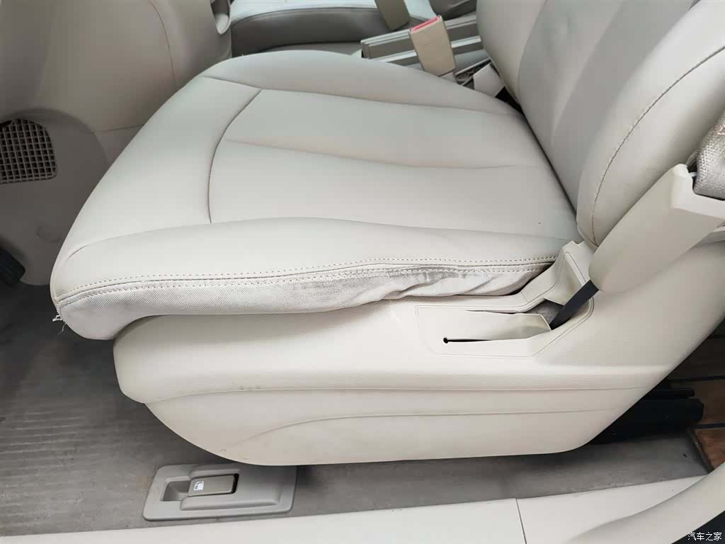 Buick GL8, 2017 20