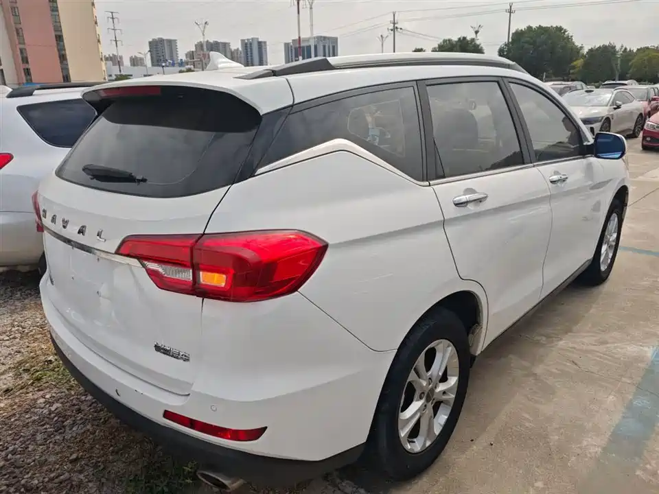 Haval M6